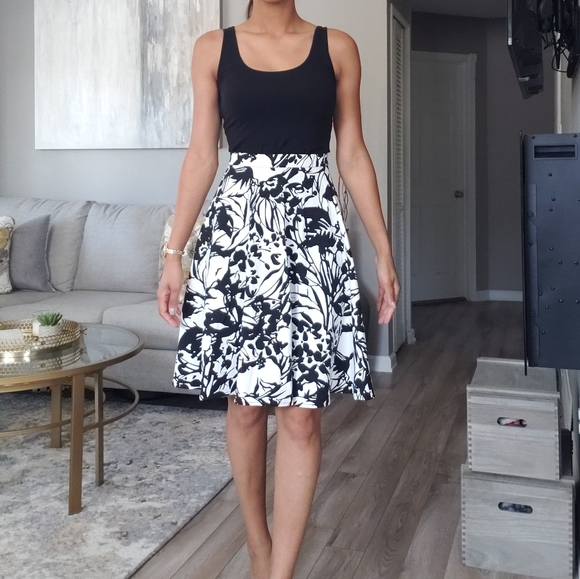 NWOT Cynthia Rowley Floral Skirt! - Picture 3 of 7